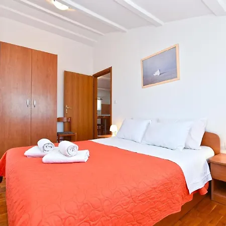 Fuer 5 Personen Ca 50 Qm In Medulin, Istrien Suedkueste Von Istrien Apartment